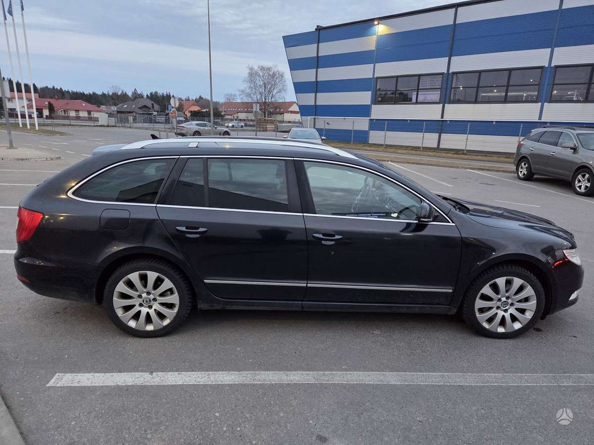 Skoda Superb, 2.0 l., wagon