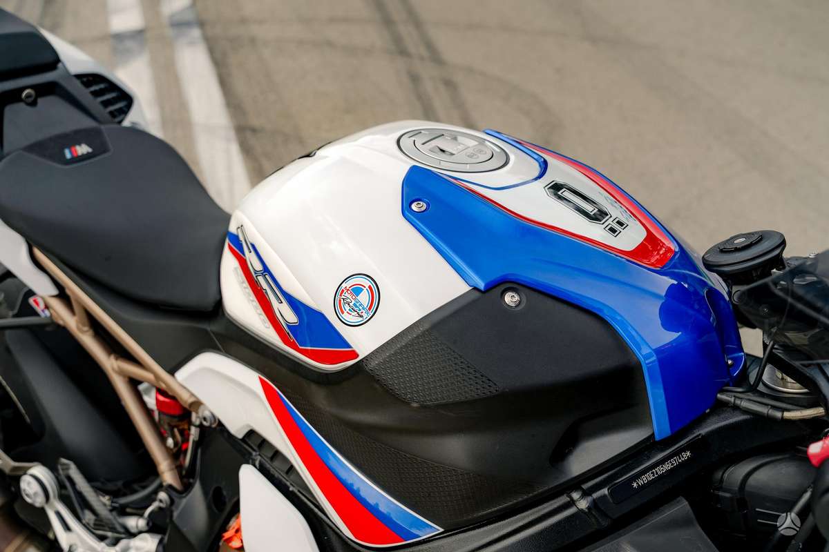 BMW S 1000 RR 1000cc, superbikes
