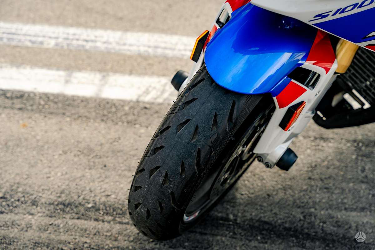 BMW S 1000 RR 1000cc, superbikes