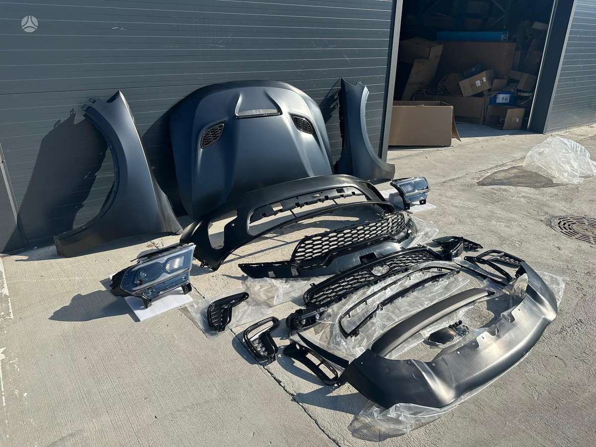 Dodge Durango virsbūves detaļas