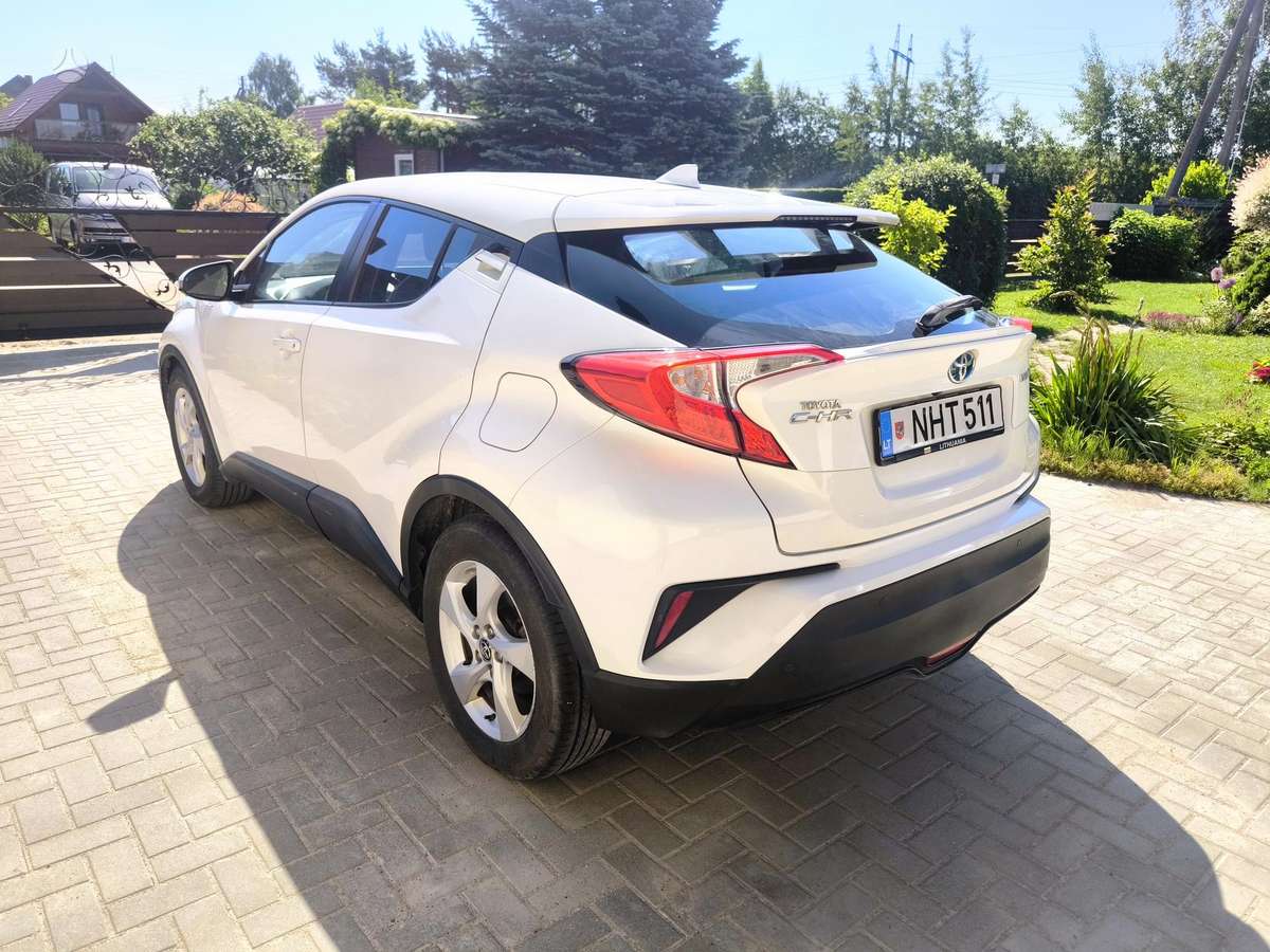 Toyota C-HR - 3