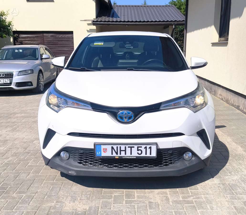 Toyota C-HR - 5