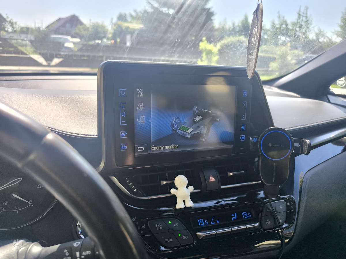 Toyota C-HR - 10