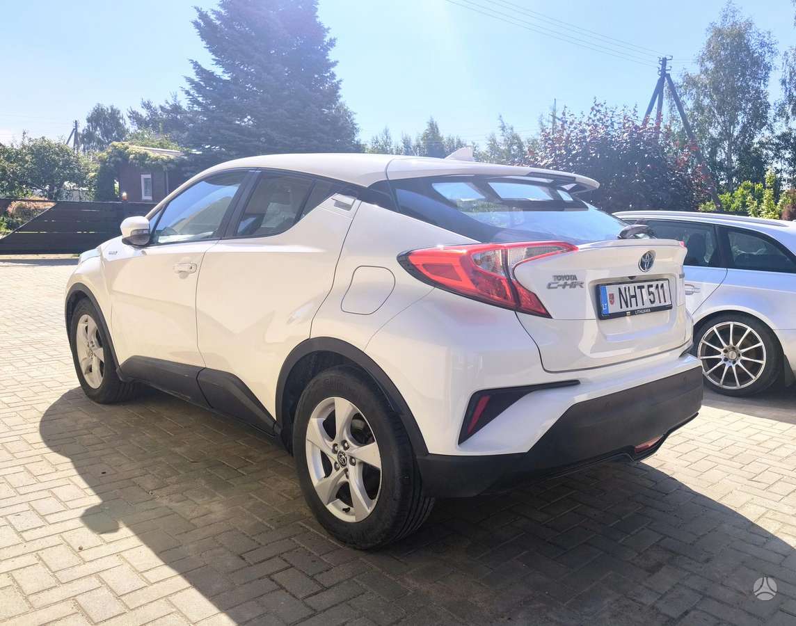 Toyota C-HR - 6