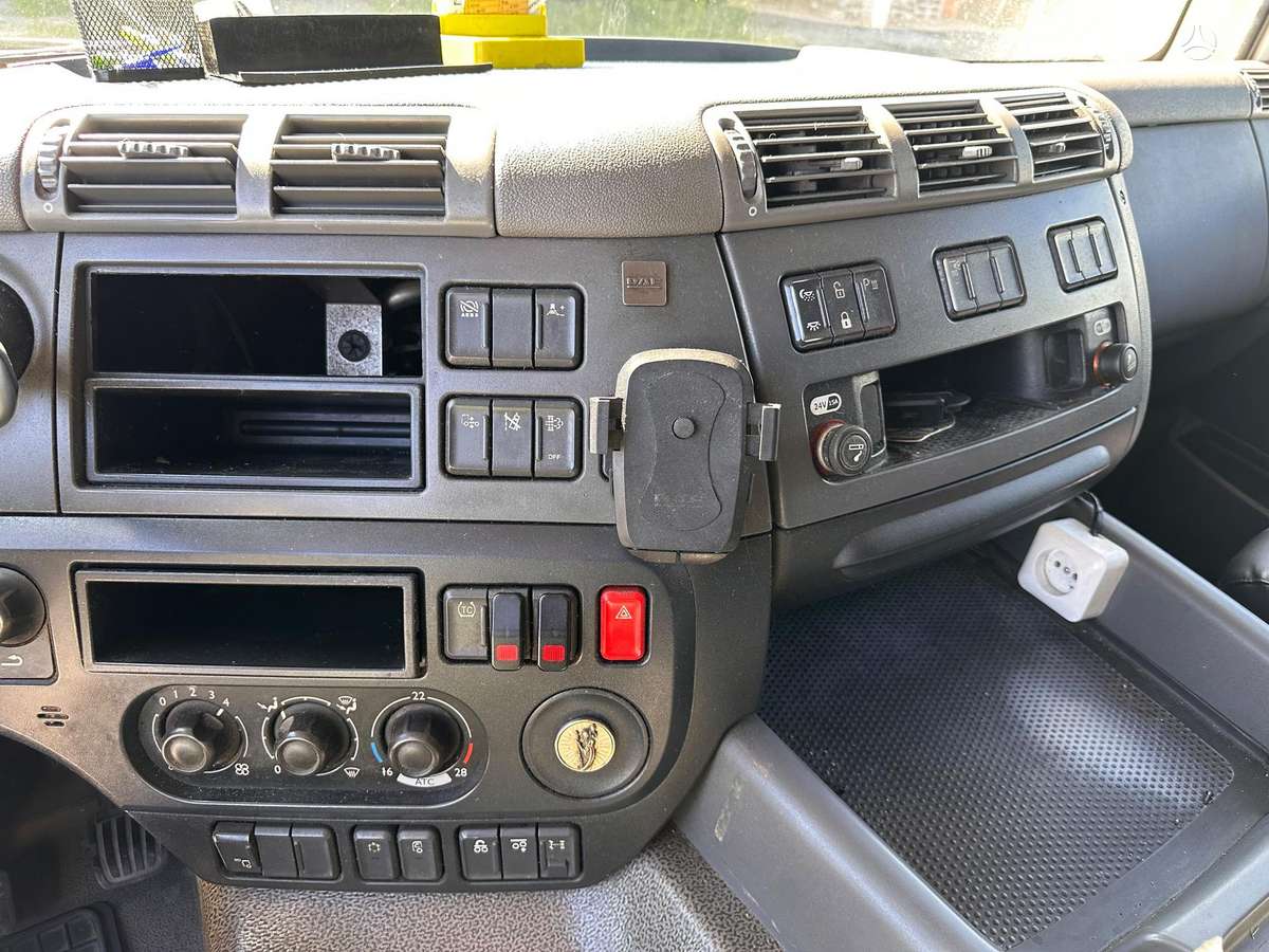 DAF CF 460, manual, 4 units, cab-chassis trucks