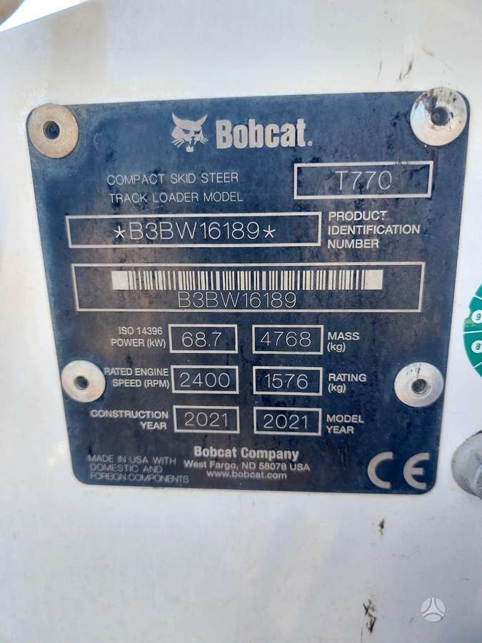 Bobcat T770, mini loaders