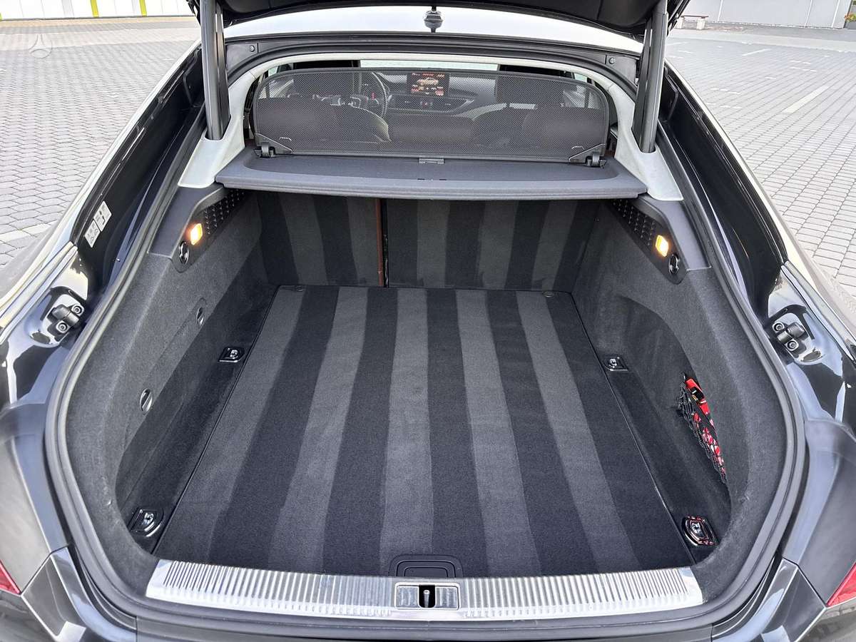 Audi A7, 3.0 l., hatchback