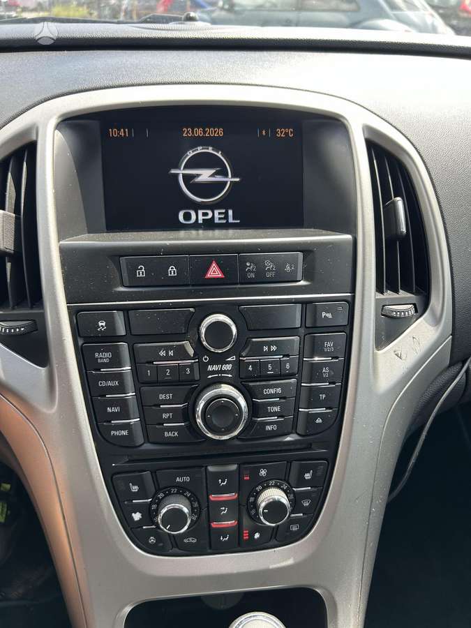 Opel Astra, 2.0 l., Универсал