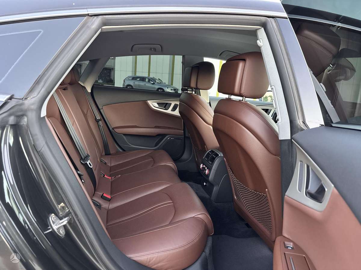 Audi A7, 3.0 l., Хэтчбек