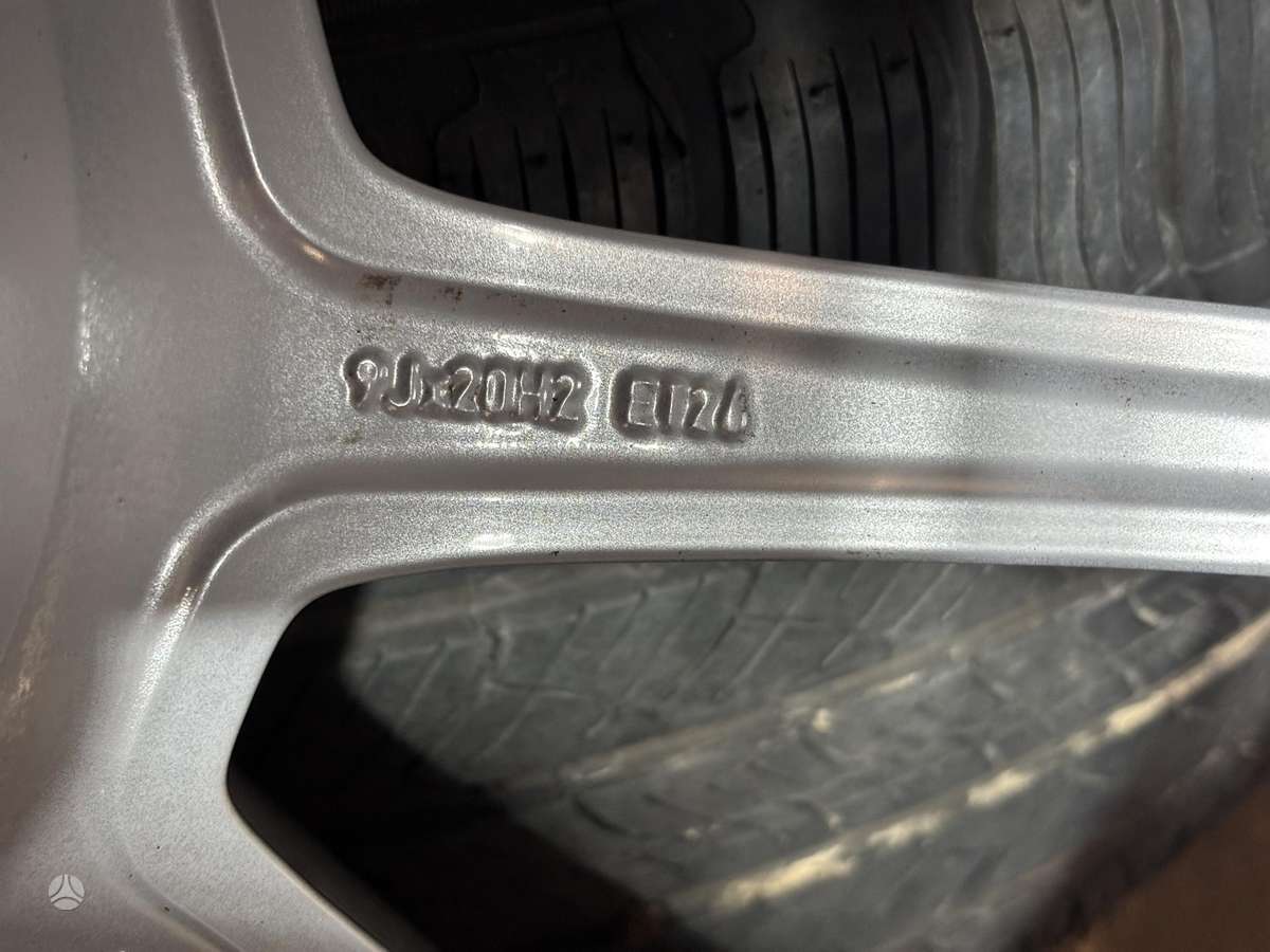 Porsche Macan, lengvojo lydinio, R20