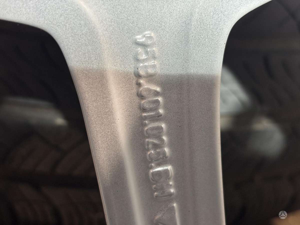 Porsche Macan, lengvojo lydinio, R20