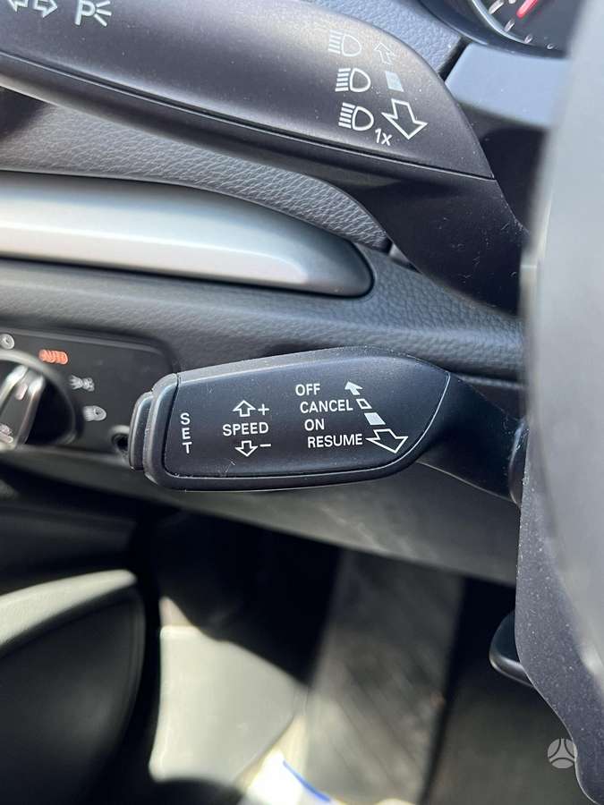 Audi A3, 1.6 l., hatchback