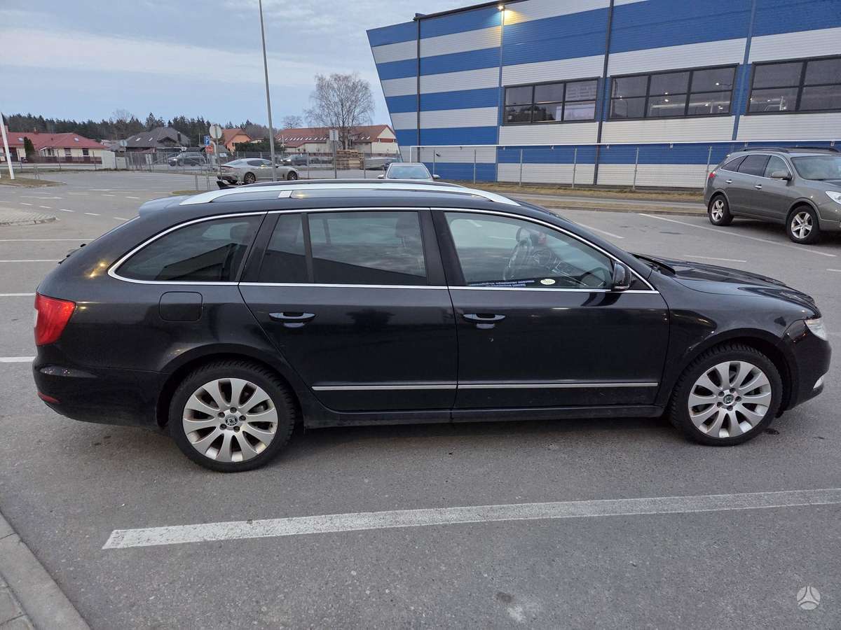 Skoda Superb, 2.0 l., Универсал