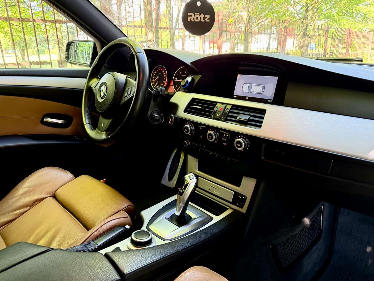 BMW 520, Универсал