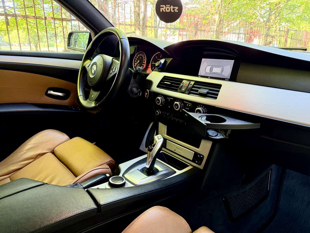 BMW 520, wagon