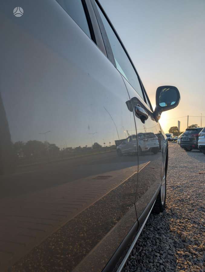 Peugeot 5008 - 9