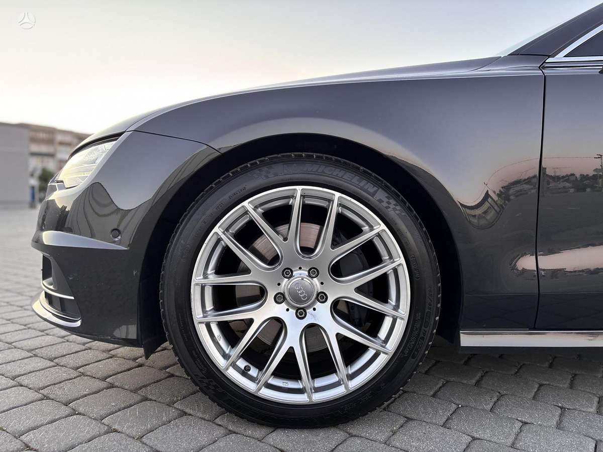 Audi A7, 3.0 l., Хэтчбек