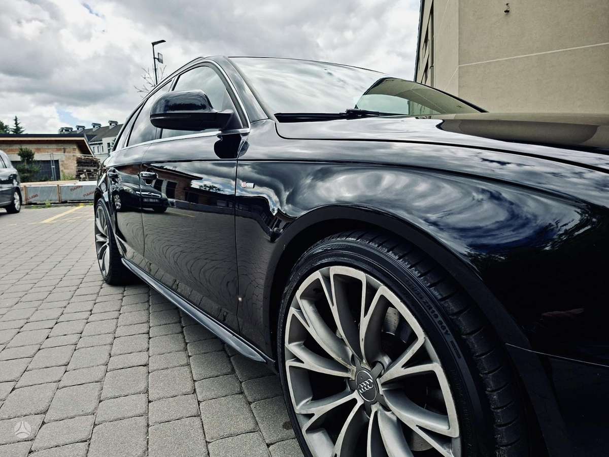 Audi A4, 2.0 l., Универсал