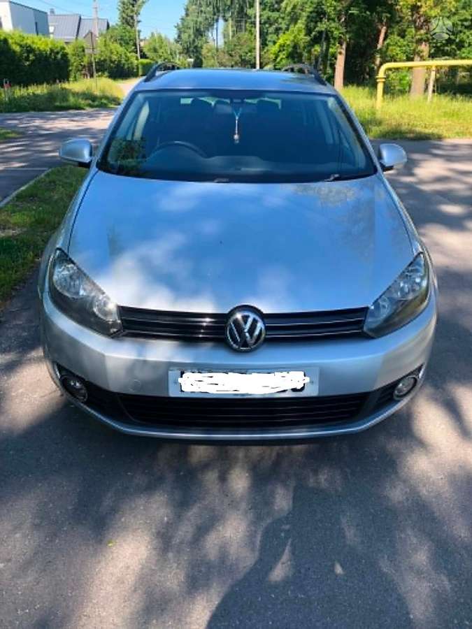 Volkswagen Golf - 3