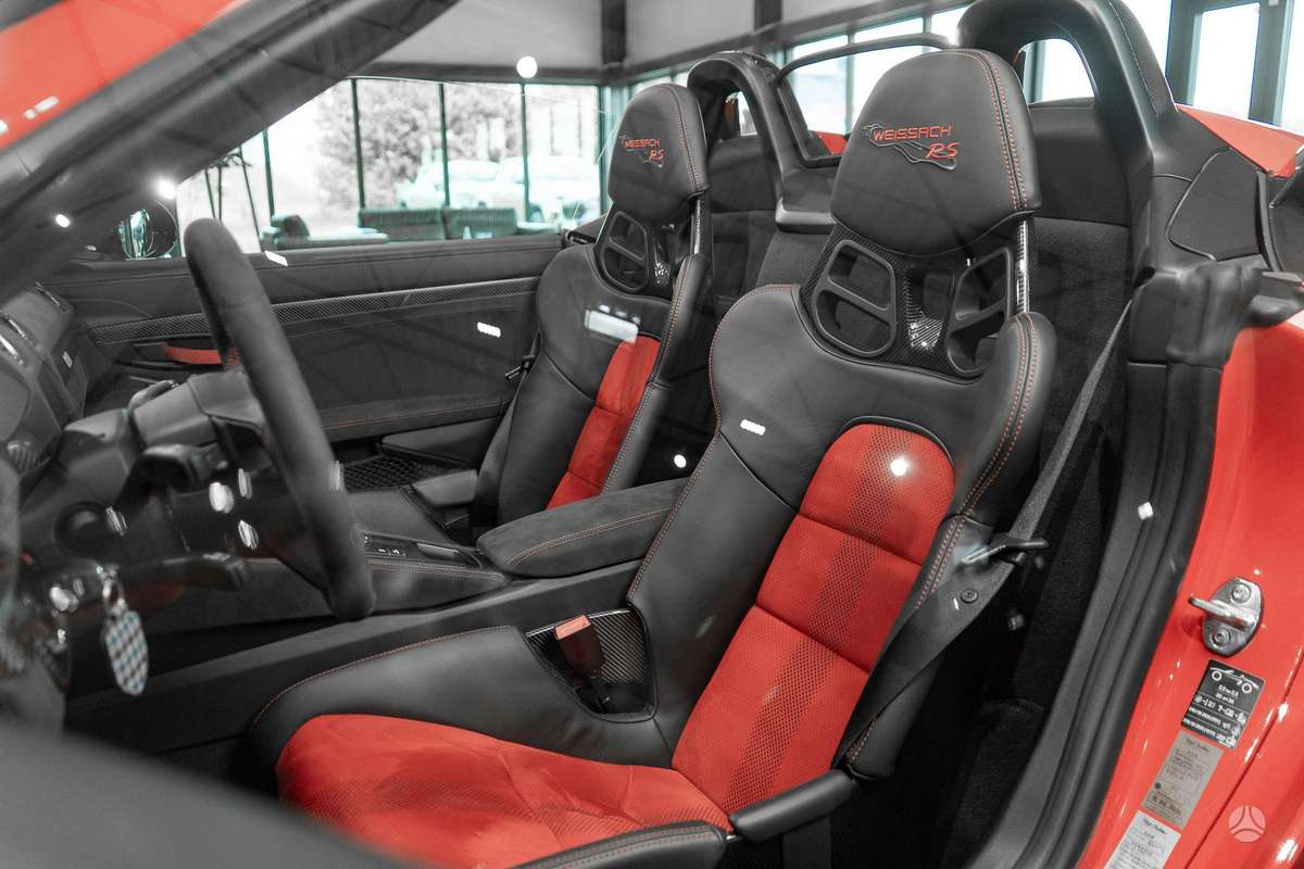 Porsche Boxster - 9