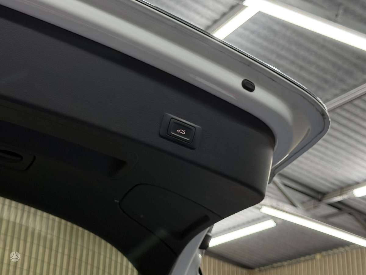 Audi A6, 3.0 l., universalas