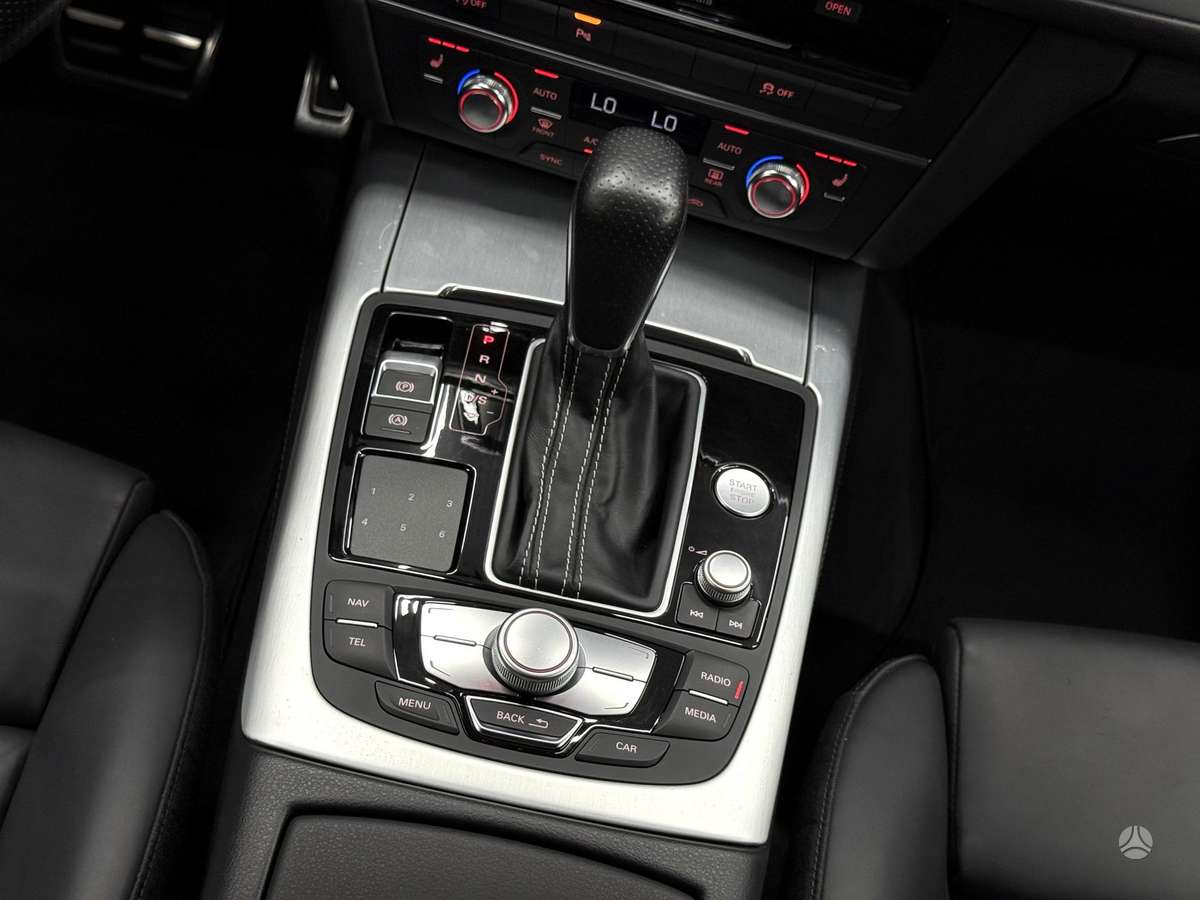 Audi A6, 3.0 l., universalas