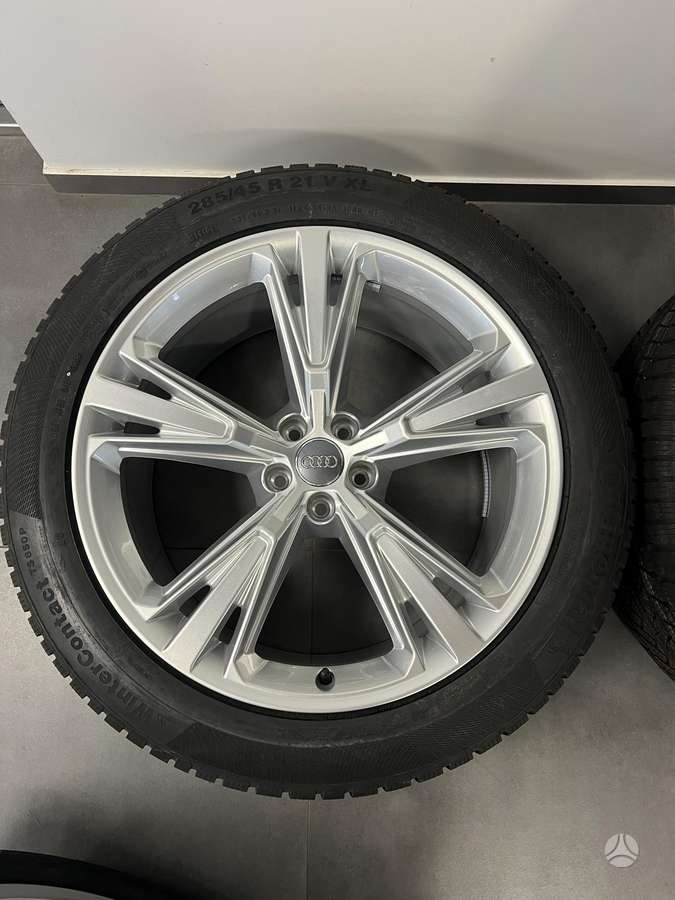Audi Q8/SQ8 ORIGINALŪS RATLANKIAI, light alloy, R21