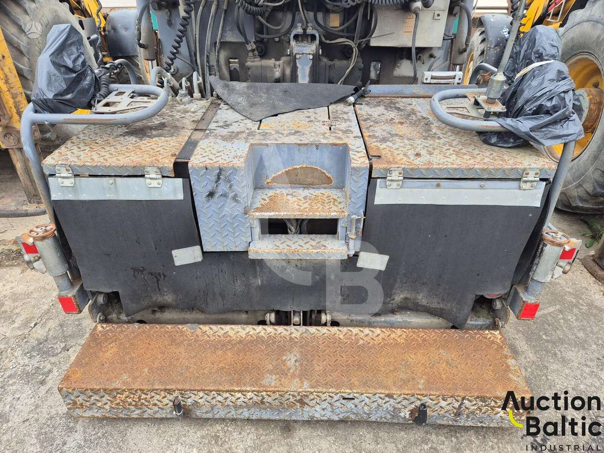 Vögele Super 1203, paving machinery