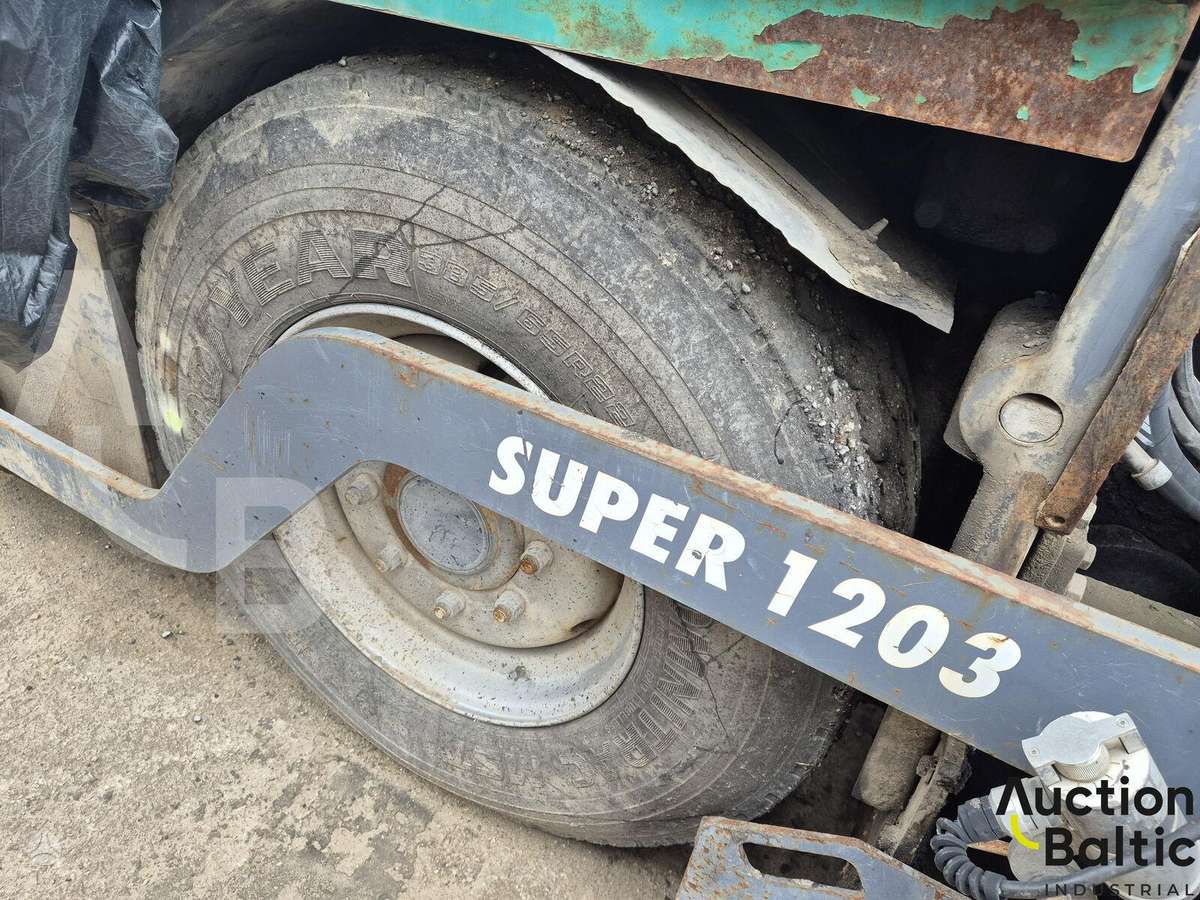 Vögele Super 1203, paving machinery