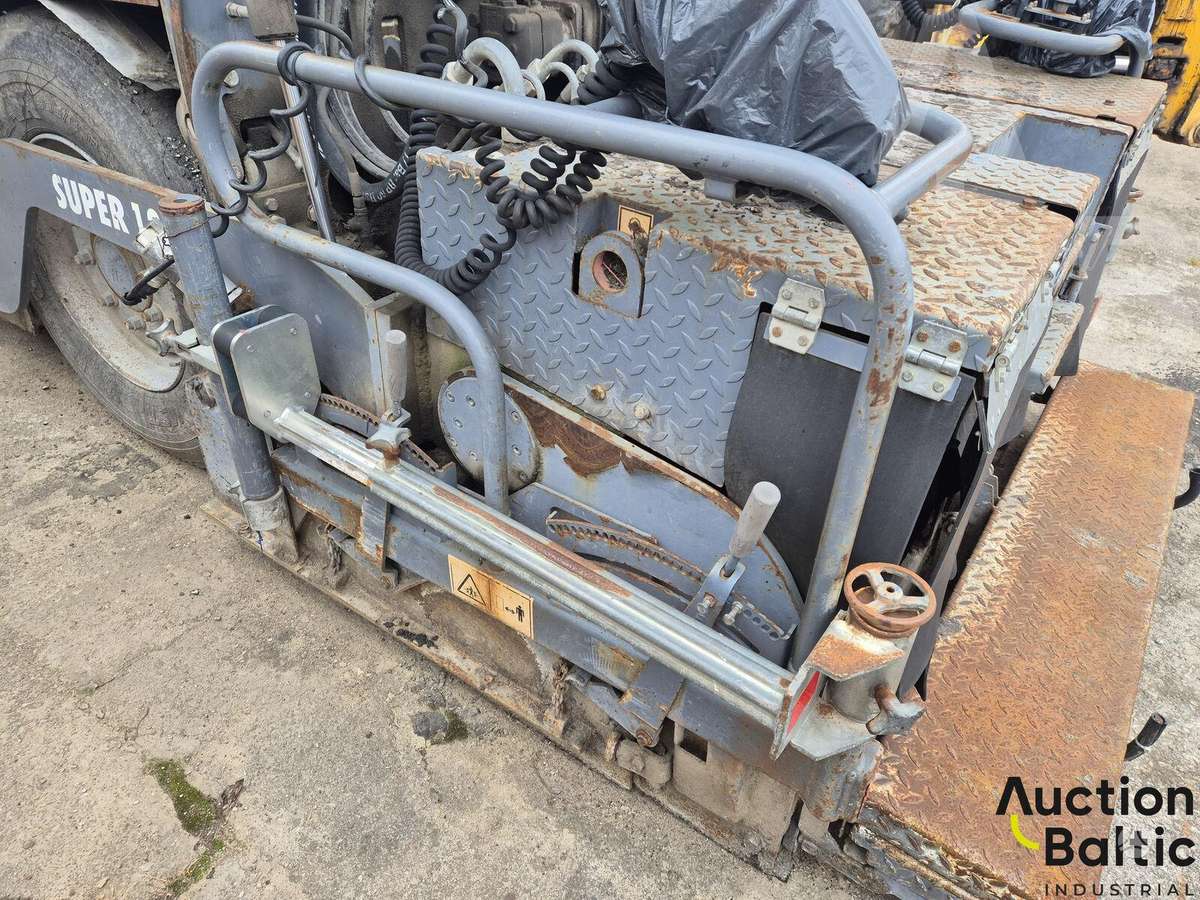 Vögele Super 1203, paving machinery