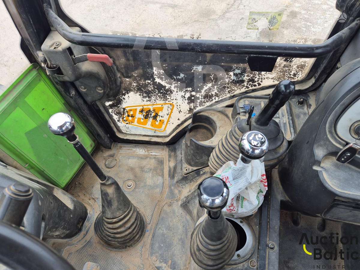 JCB 3 CX, excavator loader
