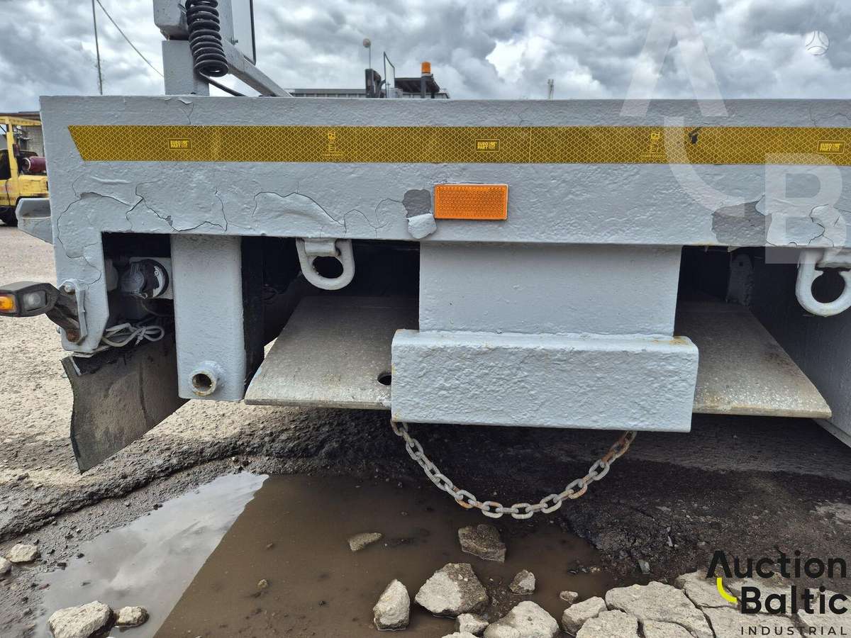 Meusburger MTS-4, flatbed