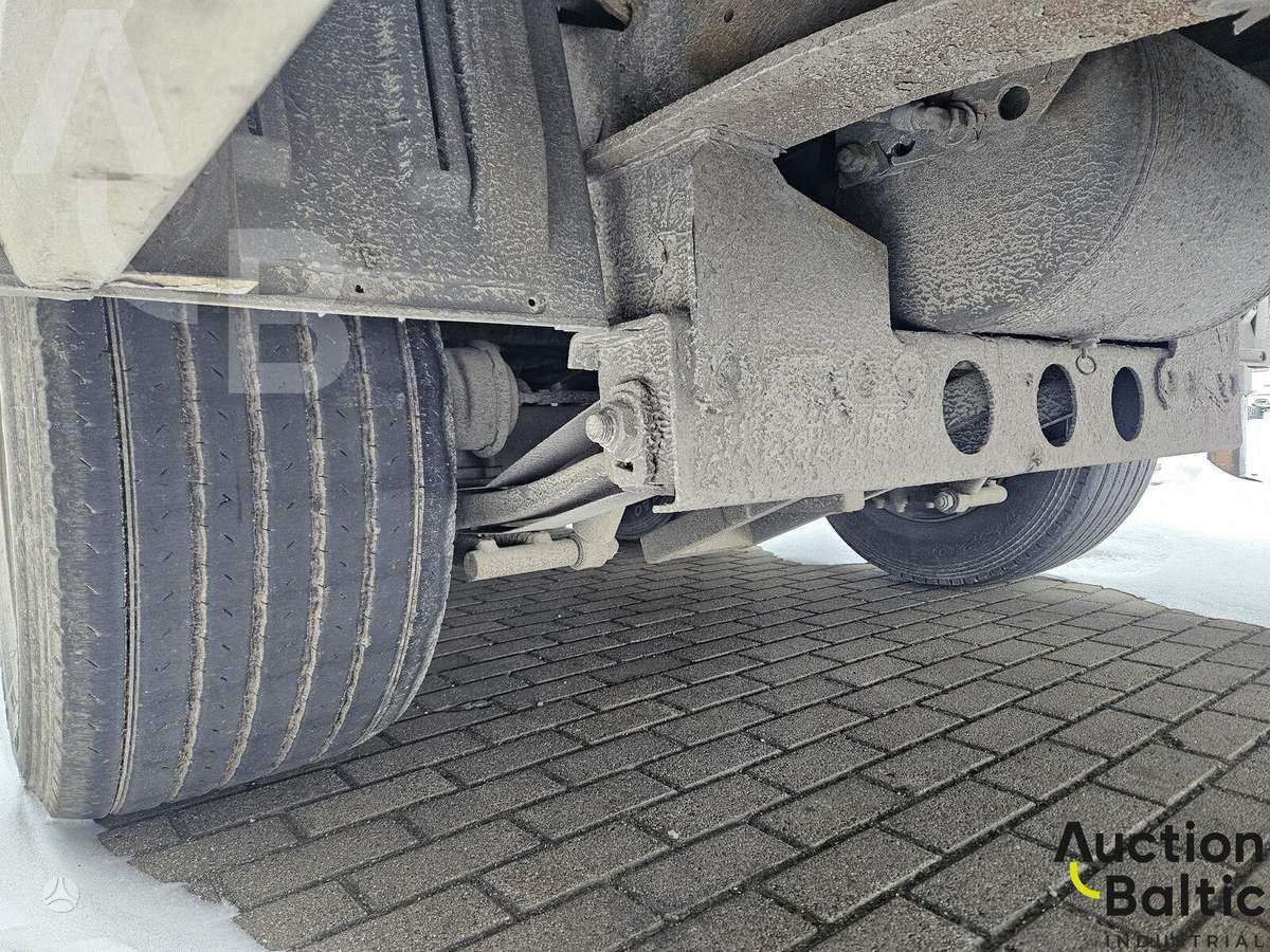 Krone MEGA-LINER, užuolaidinės / tentinės