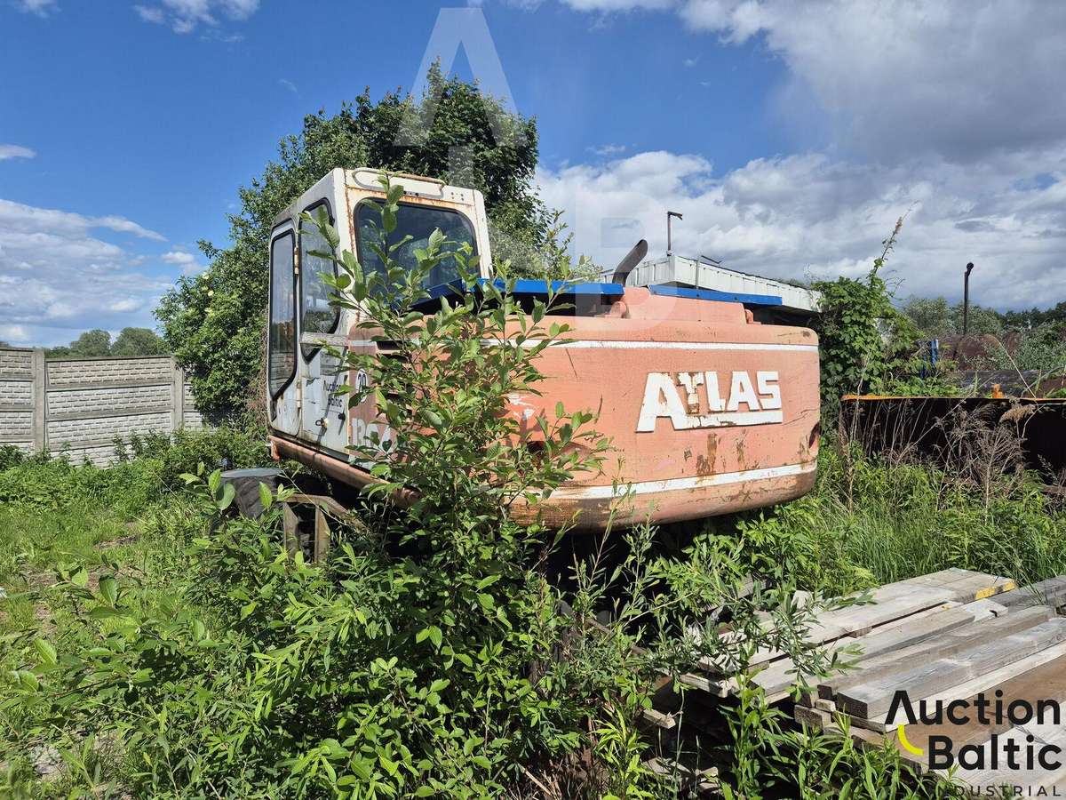 Atlas 1304, excavator