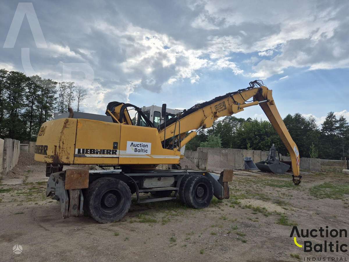 Liebherr 924, экскаваторы