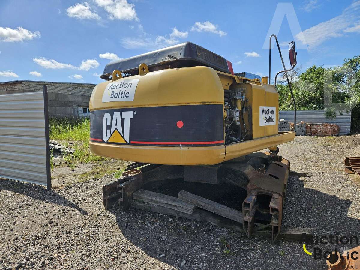Caterpillar 318 C, ekskavatoriai