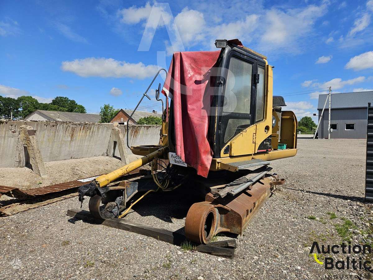 Caterpillar 318 C, ekskavatoriai