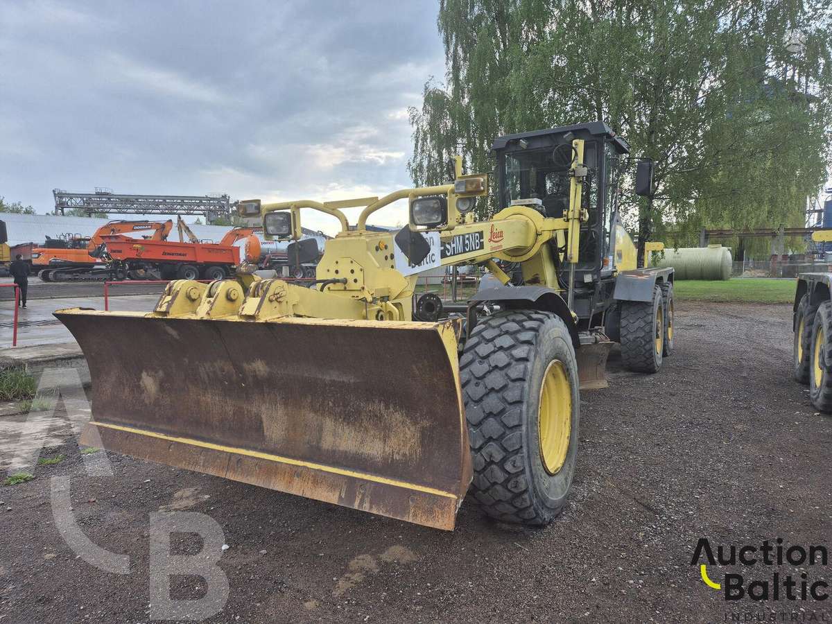 -Kita- SHM 5 NB, grader
