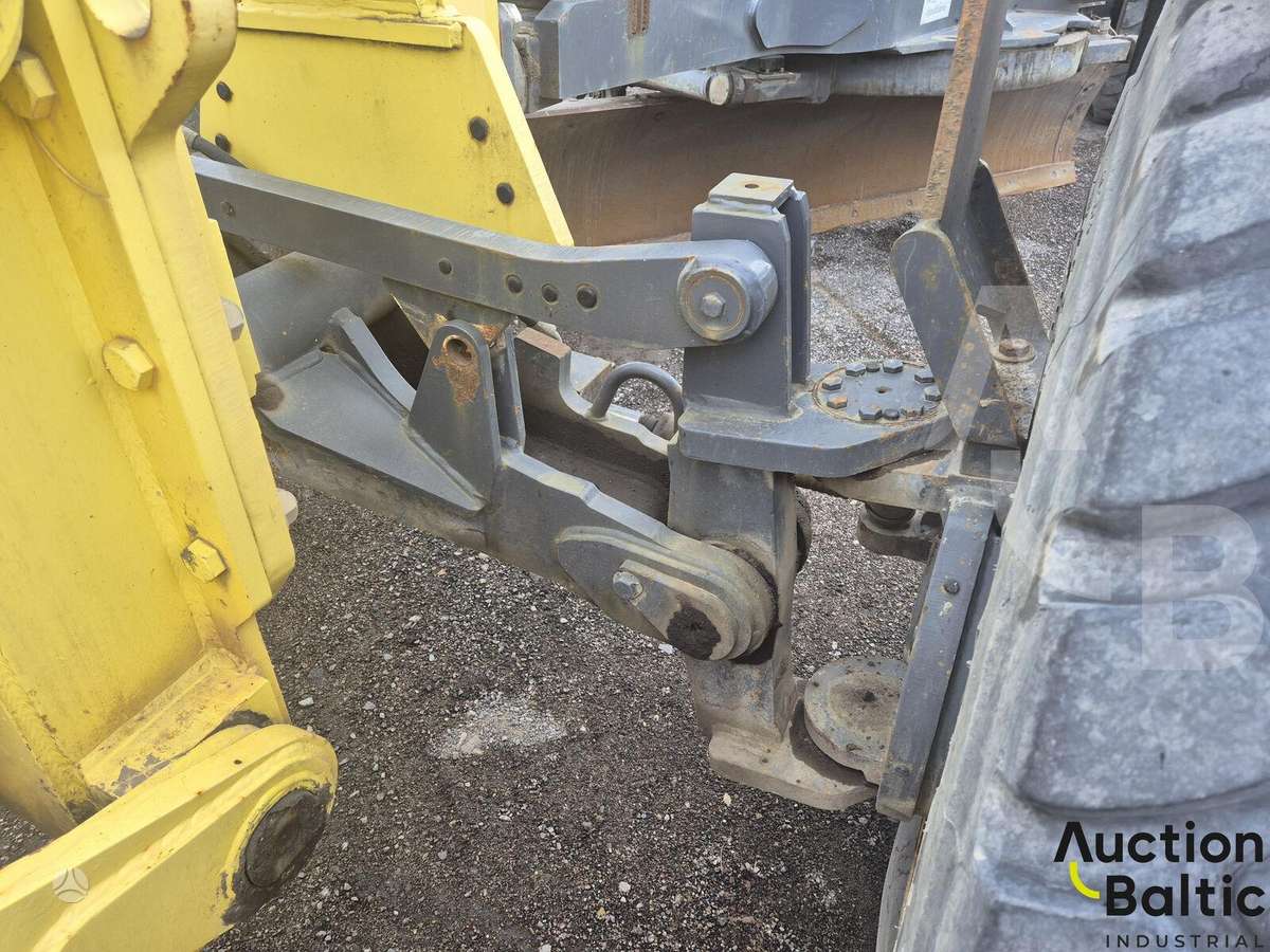 -Kita- SHM 5 NB, grader