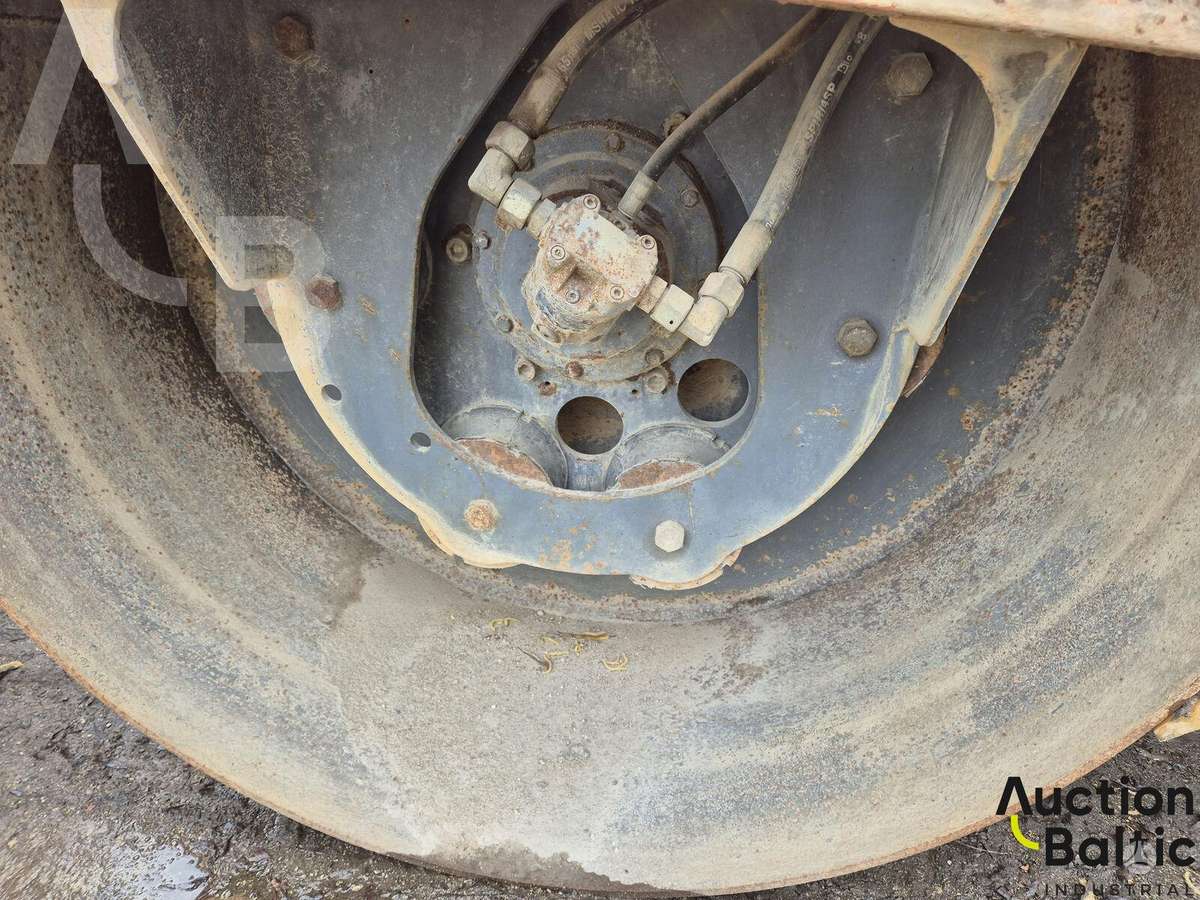 Hamm HD 75, vibrator / compactor