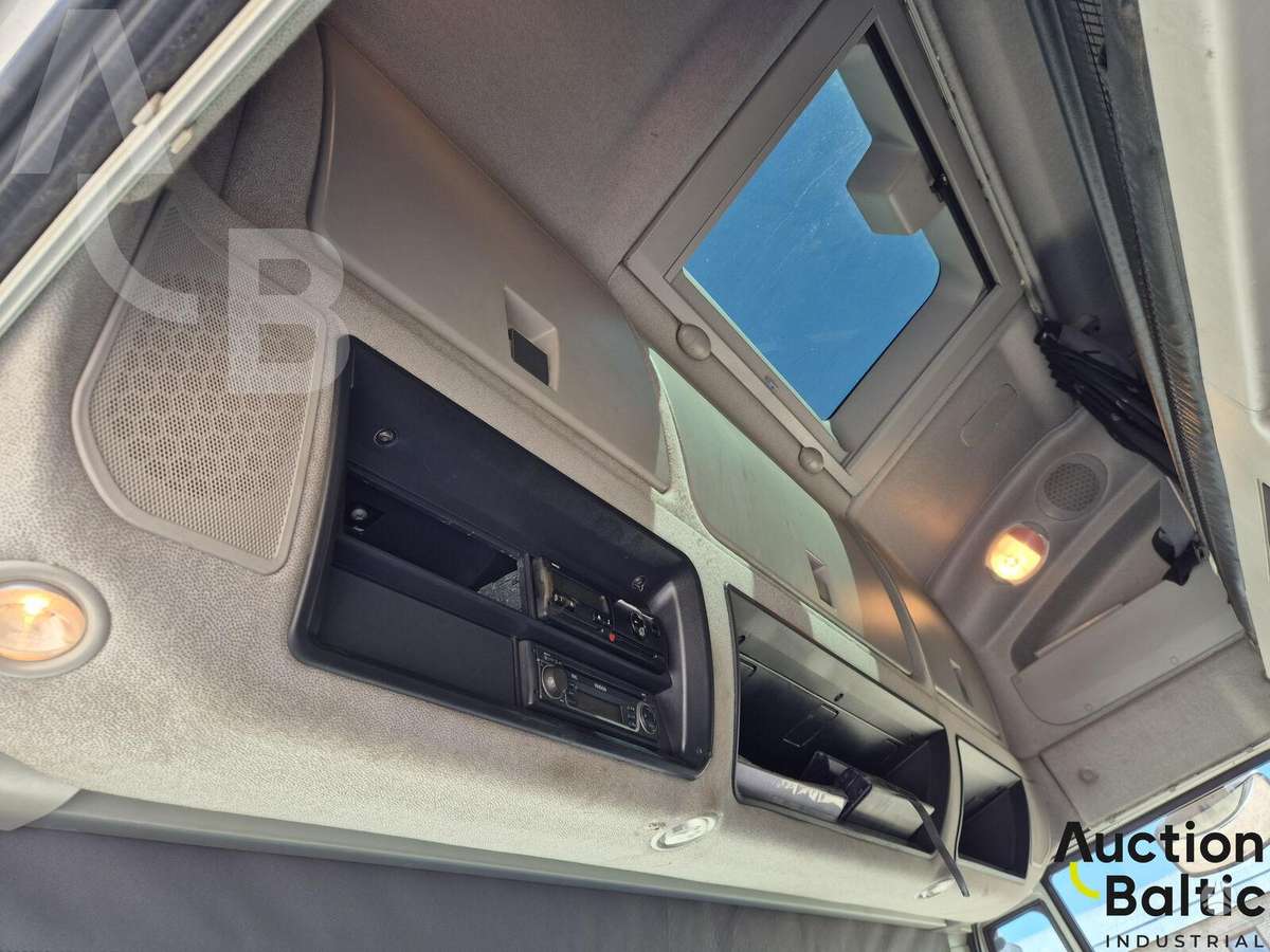 Iveco AS440S45T/P, other