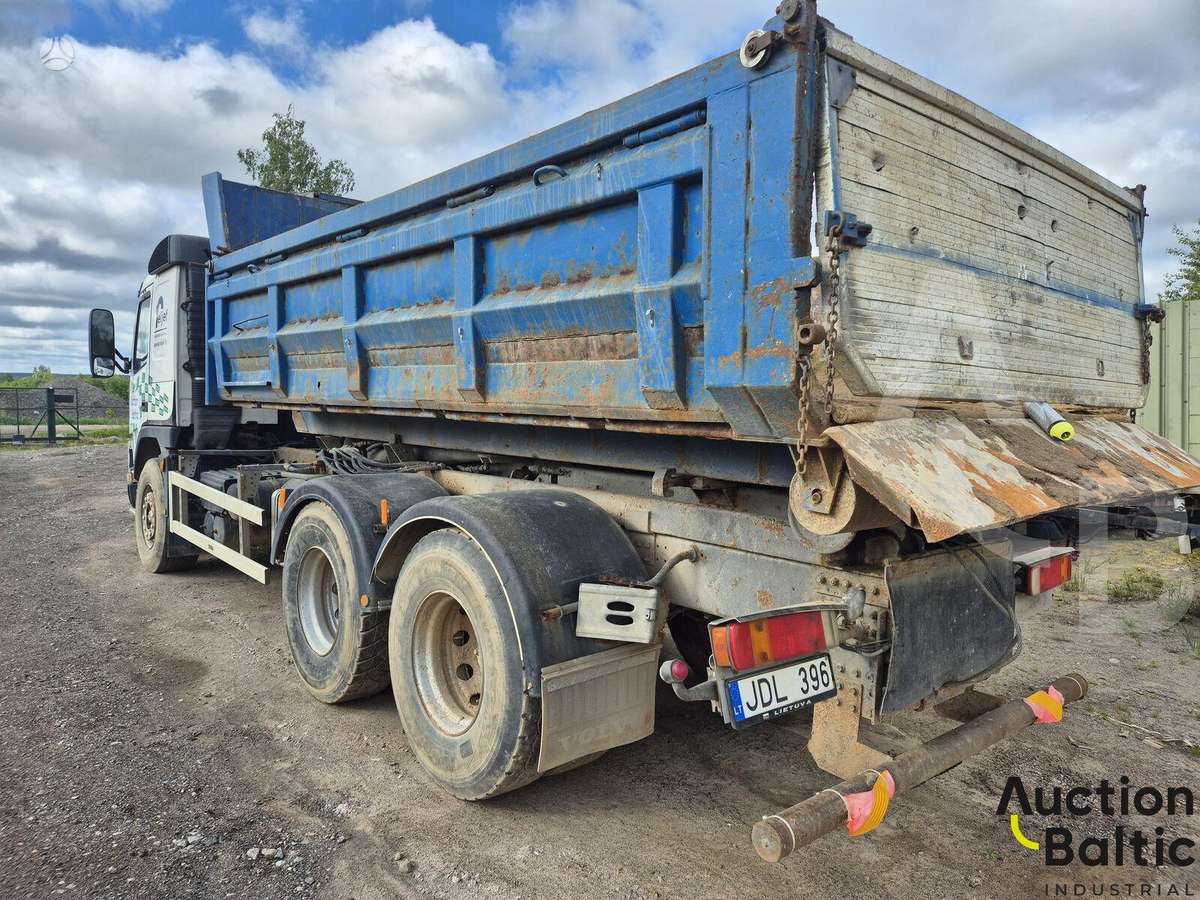 Volvo FM12, самосвалы