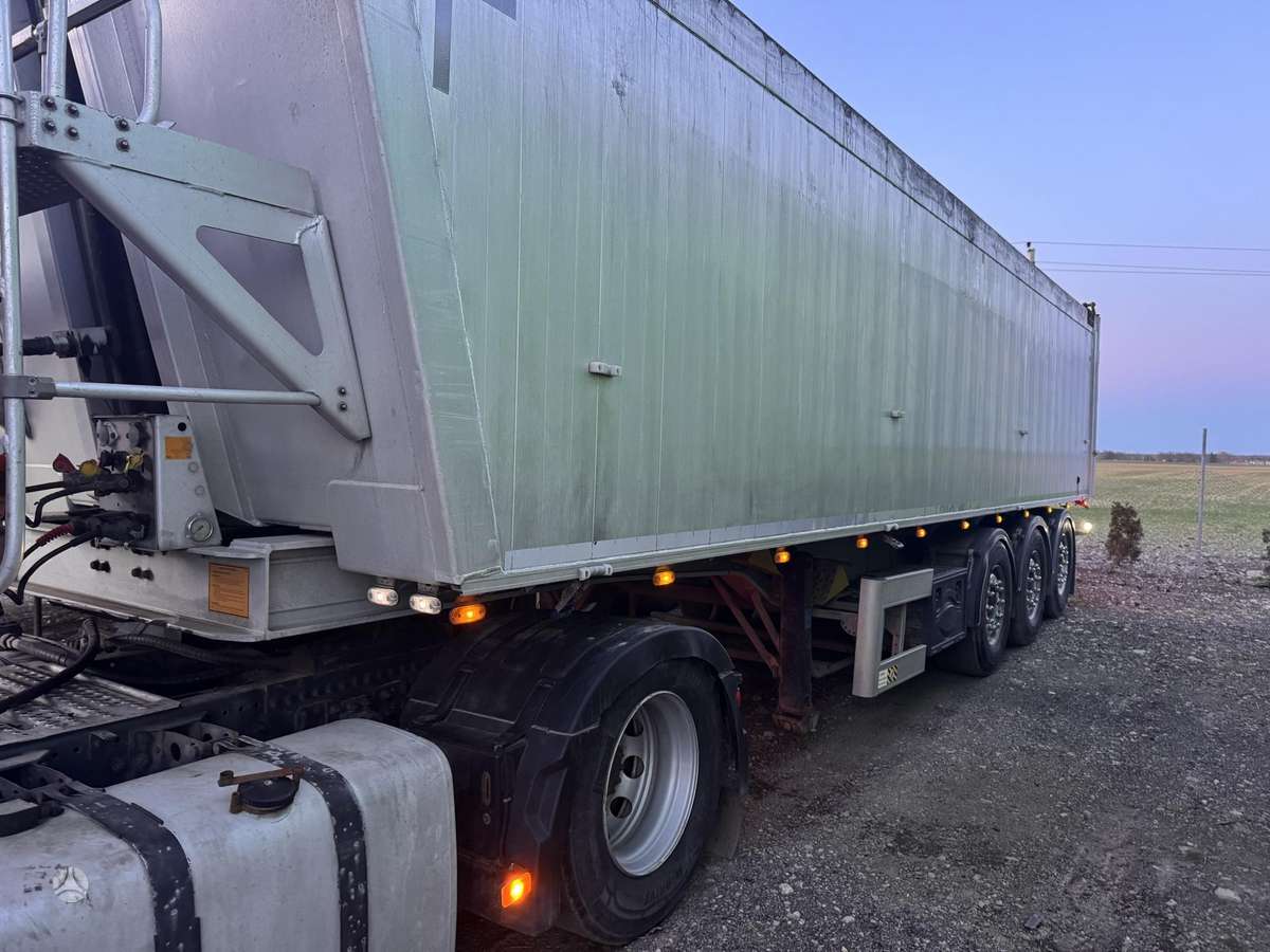 Benalu AgroLiner 45 kubai, самосвалы