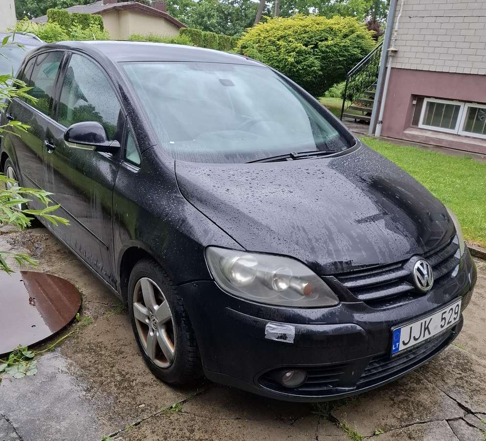 Volkswagen Golf Plus - 1