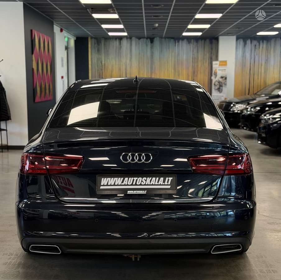 Audi A6, 2.0 l., Седан