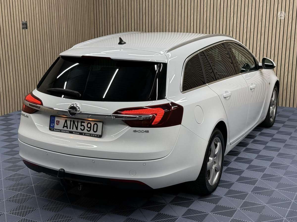 Opel Insignia, 2.0 l., universalas