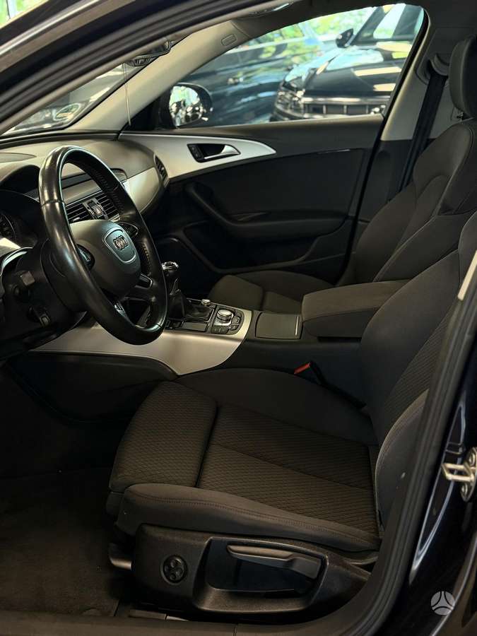 Audi A6, 2.0 l., Седан