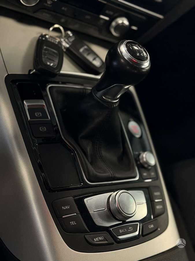 Audi A6, 2.0 l., Седан