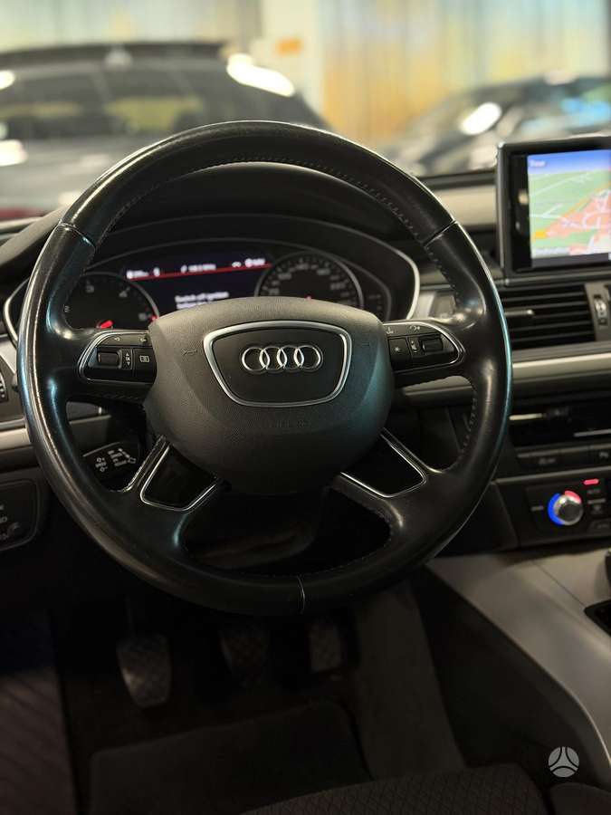 Audi A6, 2.0 l., Седан