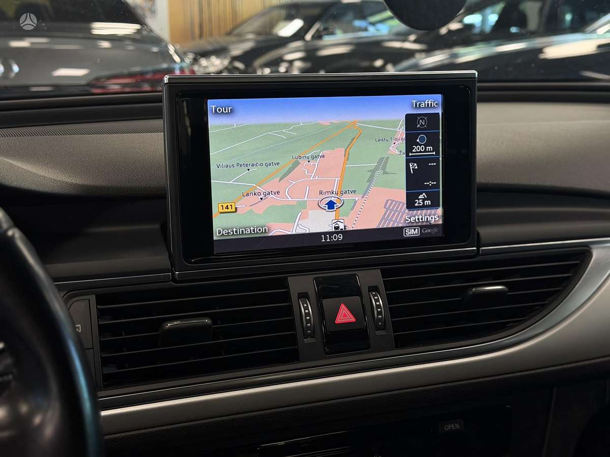 Audi A6, 2.0 l., Седан